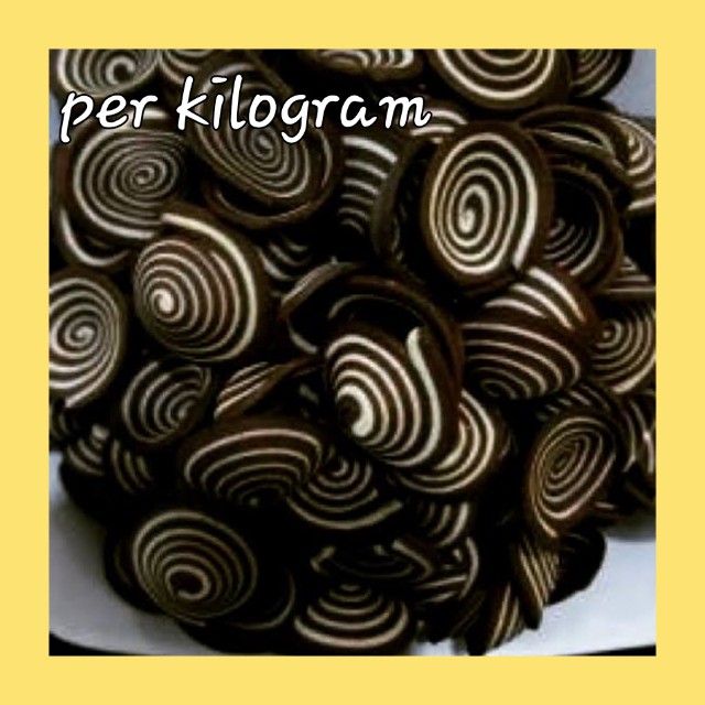 

Kuping Gajah Zebra Coklat 1Kg (snack kiloan/curah bali)