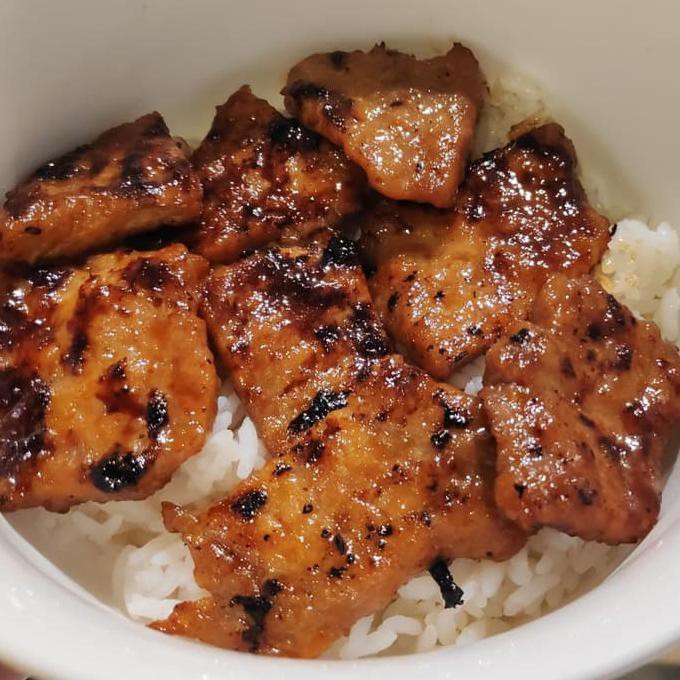 

Limited Stock Delcobap Premium Seasoned Pork/ Daging Babi Berbumbu Enak Nikmat