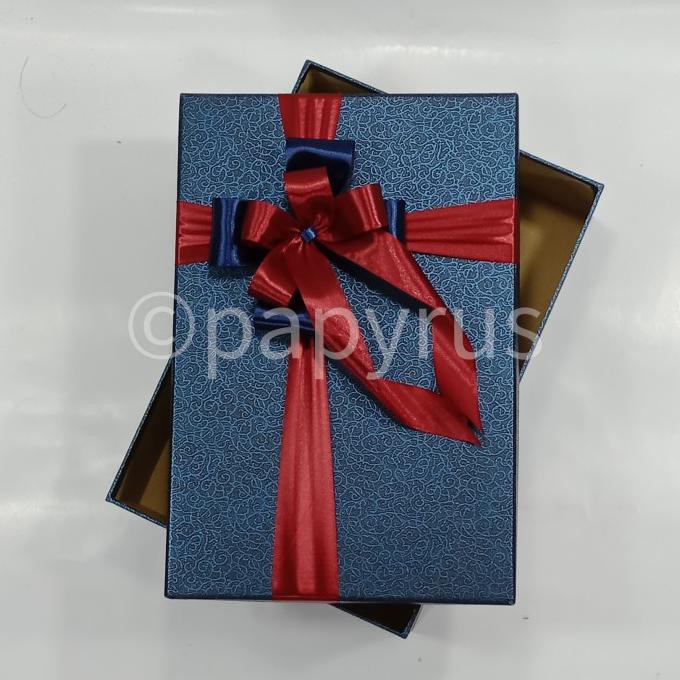 

Papyrus 20X30 Tinggi 30Cm Kotak Kado Gift Box Riantihanumshop9