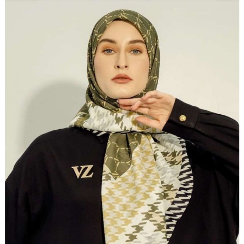 Rumaisha scarf vivi zubedi