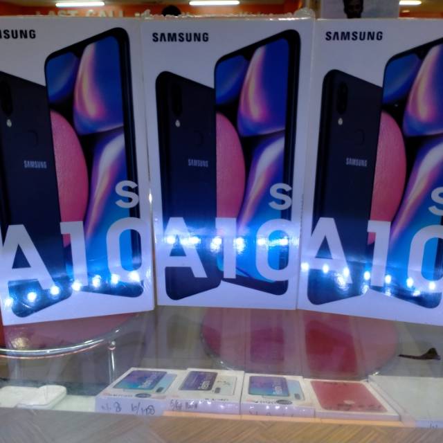 Dijual samsung a10s ram 2gb