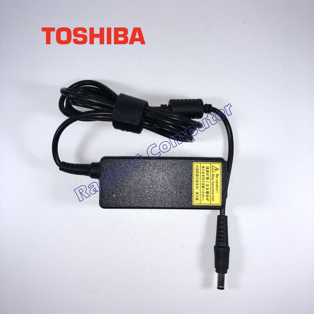 Adaptor Charger Toshiba 19V 1.58A, 5.5*2.5mm