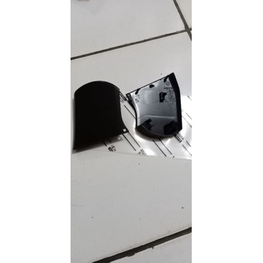 Tutup kaki spion bawah Toyota Fortuner vrz trd