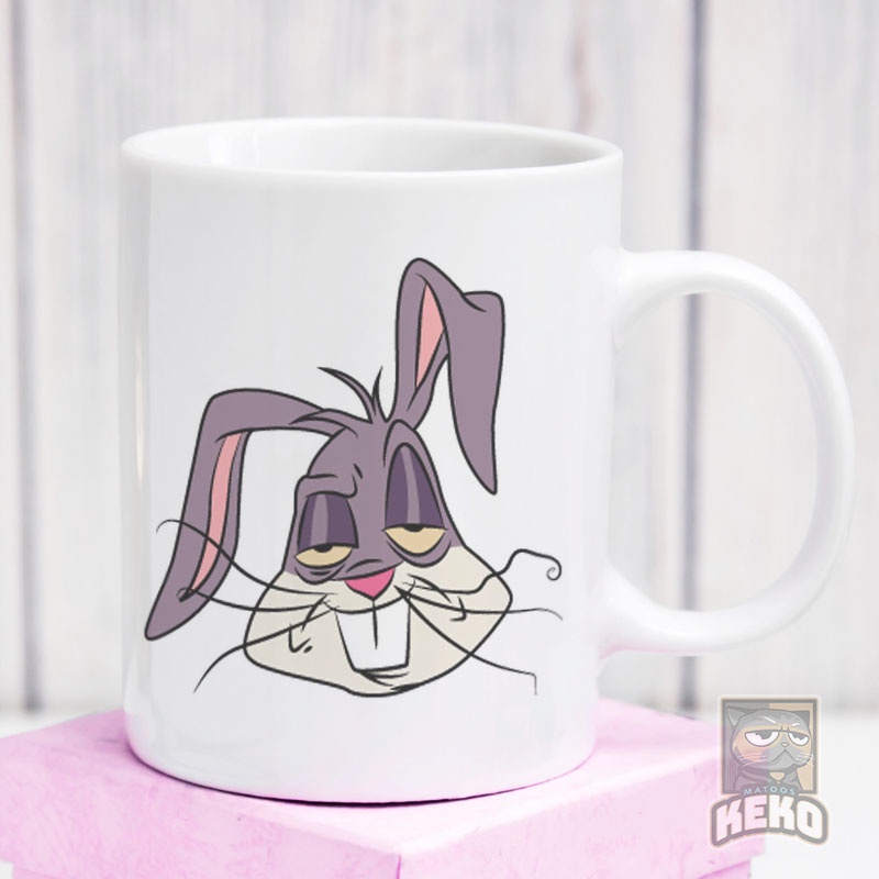bugs bunny tired Mug Gelas Keramik Unik