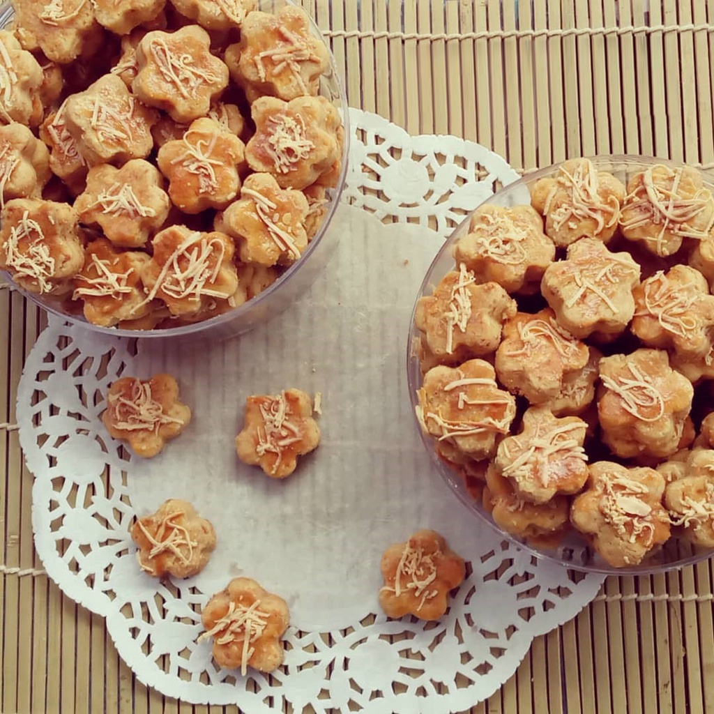 

NASTAR KASTENGEL PUTRI SALJU PREMIUM 500gr, 250gr