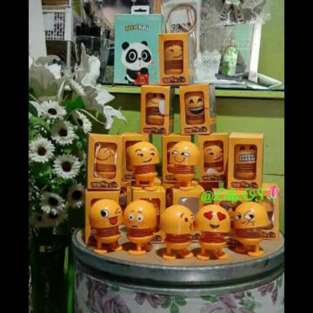 Boneka goyang/ boneka dashbord mobil