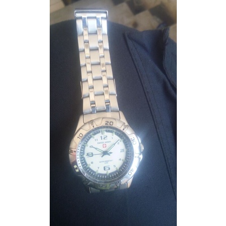 jam tangan swiss army asli