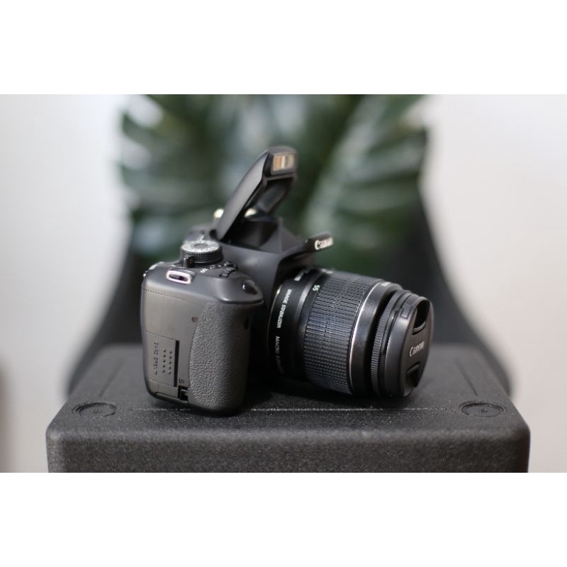 Canon eos 600d mulus layar lipat mulus bgt-1