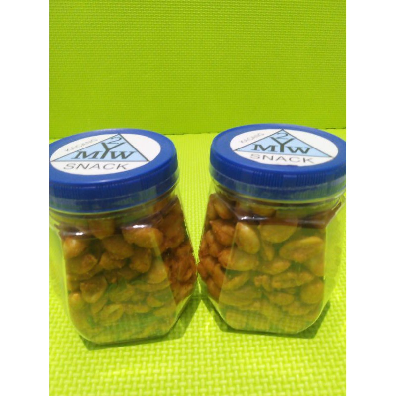 

Kacang Thailand