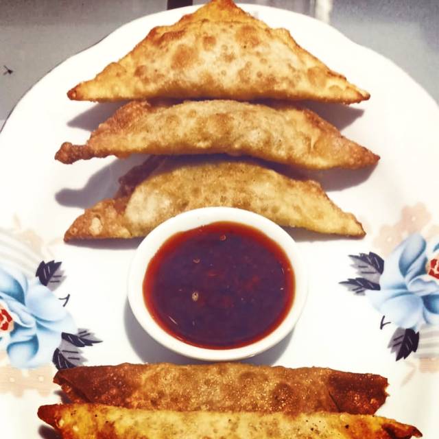 

Pangsit Goreng Tulang Rangu Ayam (Acay)