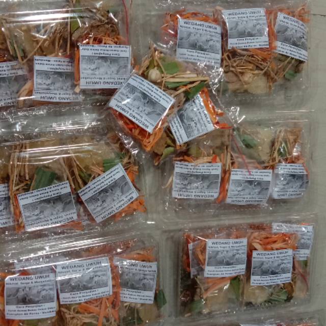 

WEDANG UWUH lengkap tanpa gula batu,jahe kering