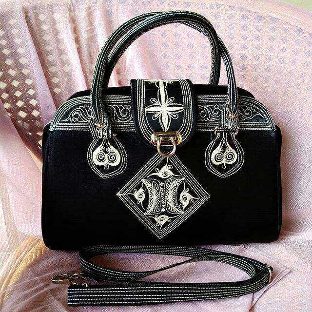 Tas Luna Motif Aceh (hitam)