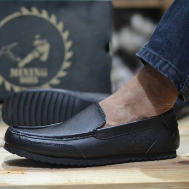 Produk Unggulan Sepatu Santai Slop Casual Kasual Original Slip On Cowok Man Pria Limited