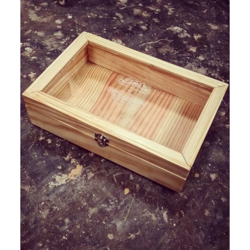 

Wooden box with acrylic