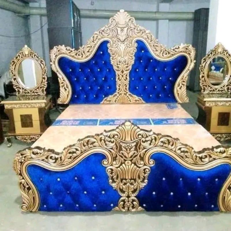 tempat tidur mewah ranjang ukiran mewah
