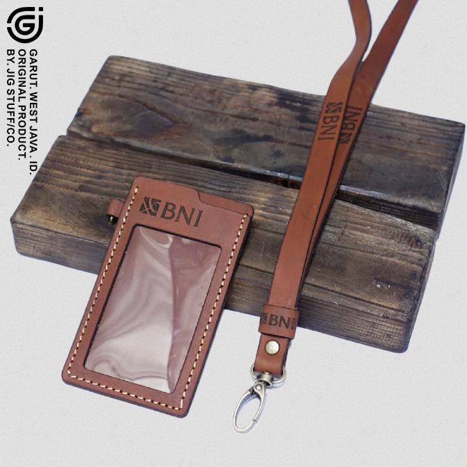 

[[COD]] Gantungan ID card holder name tag Kulit sapi asli | COSTUM NAMA & LOGO TERMURAH Kode 345