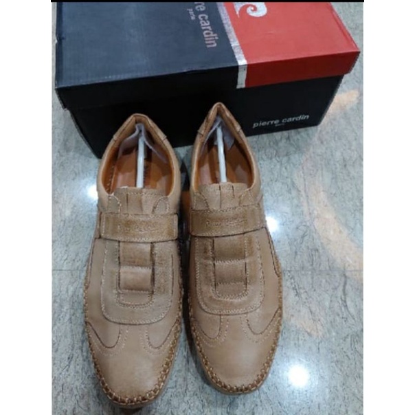 sepatu pria pierre cardin 9509
