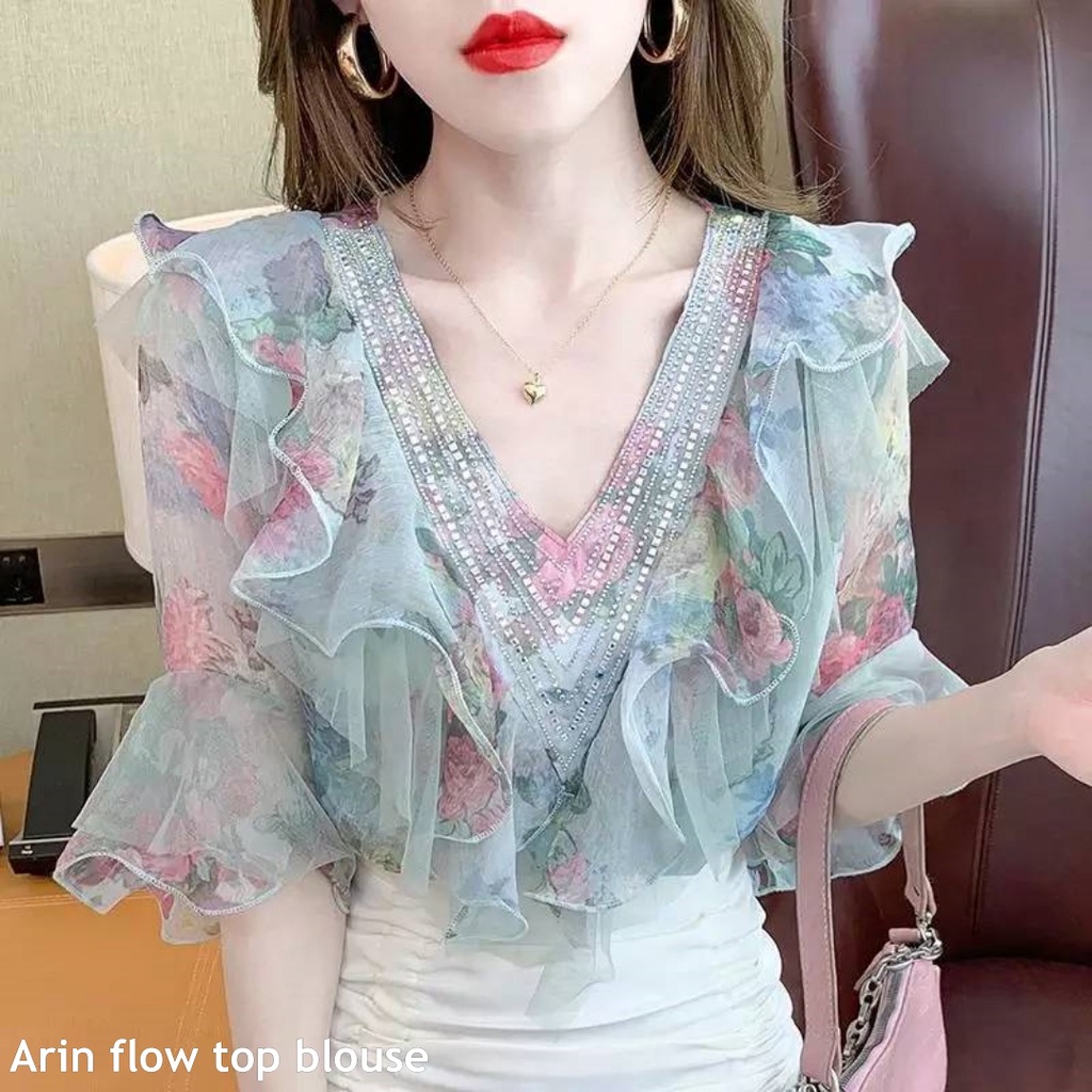 Arin flow top blouse - Thejanclothes