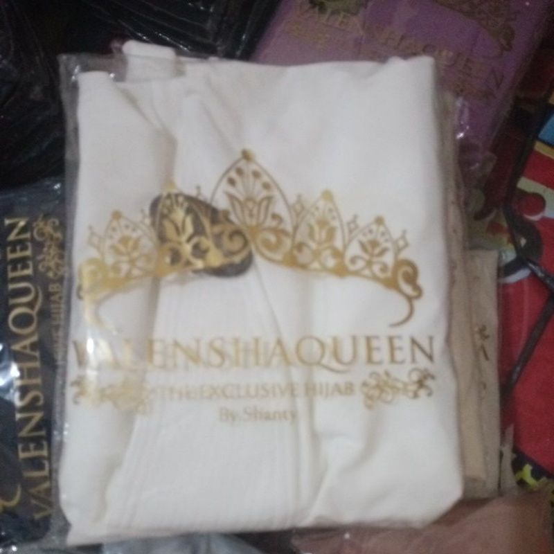 KHIMAR JERSEY JUMBO V KHIMAR SYARI VALENSHAQUEEN Valensha queen grosirjilbab-Putih tulang