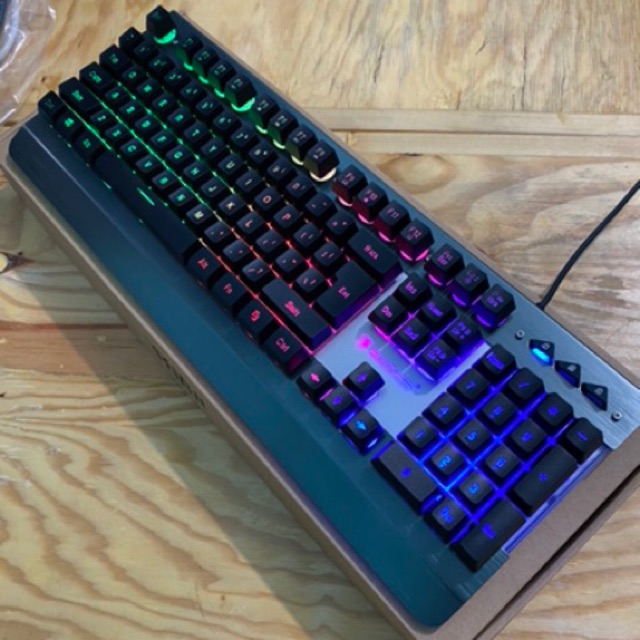 Sades Whisper Fullsize Gaming Keyboard - Waterproof