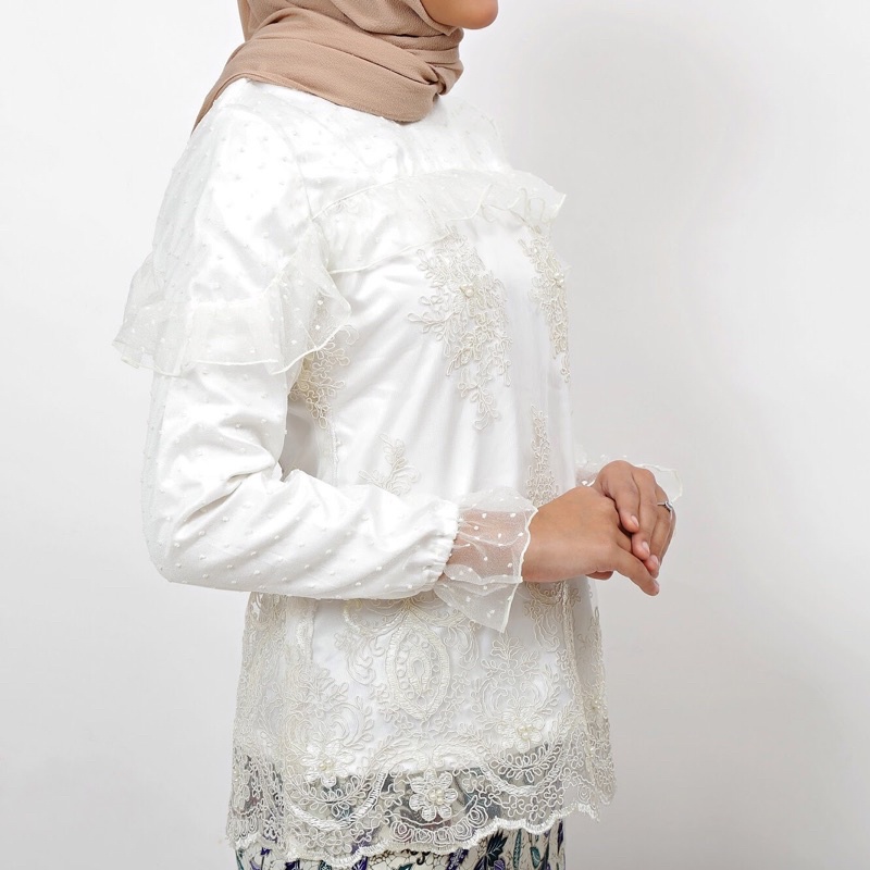 Kebaya Orlin white sasmaya wisuda lamaran kondangan