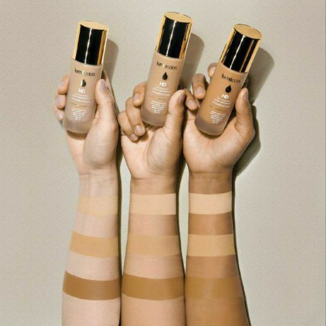 Lumecolors HD Full Coverage Ultra Lightweight Foundation by CHRISTINA LIE