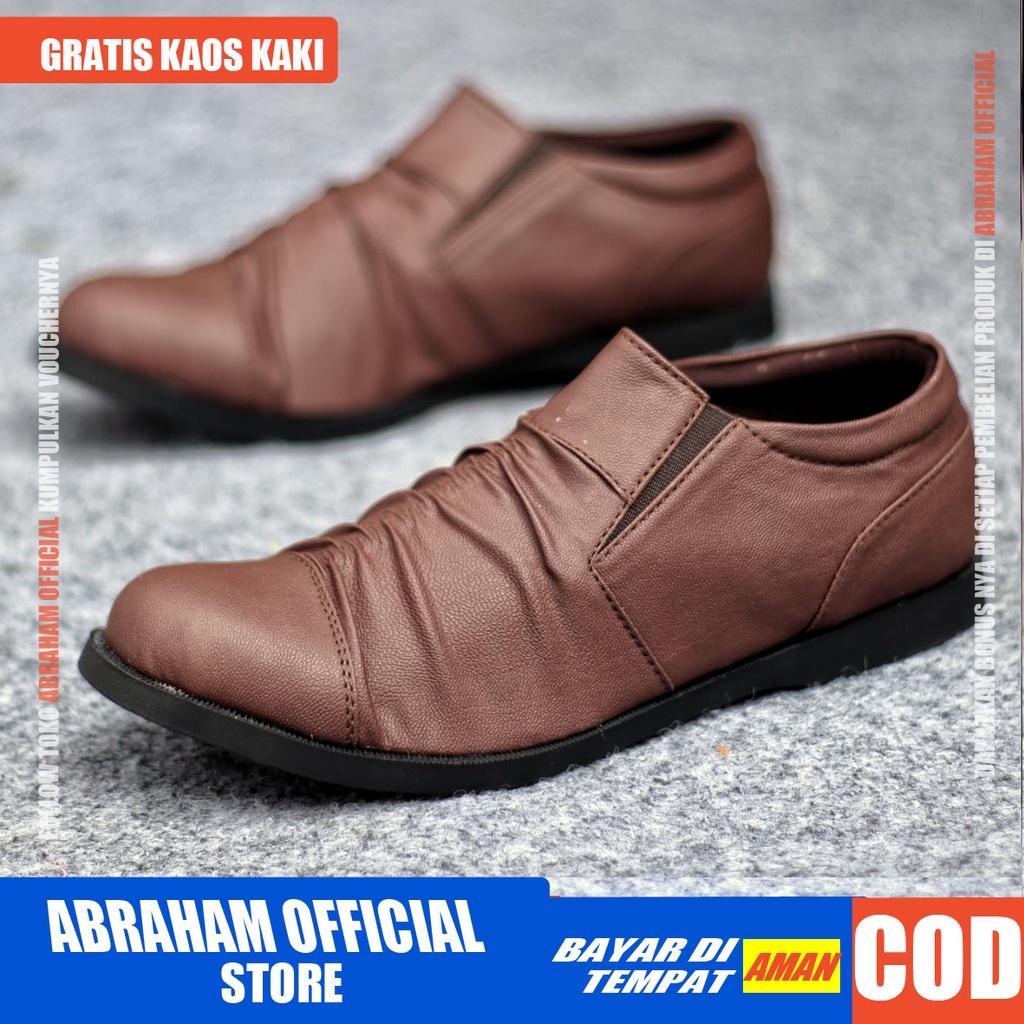 ABRHM X RATS  Sepatu Slip On Pria Sepatu Pria Casual Kulit Syntetic Cowok/Cowo Sepatu Kasual Slop Anti Slip Semi Formal Kerja Kuliah Gaya Santai Keren Kekinian Original Murah Terlaris