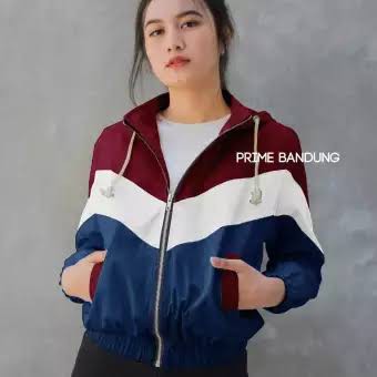 JAKET WANITA PARASUT PEDRO COMBINASI( puring)