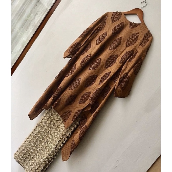 PY - NUNA baju tunik kurung bahan tenun sulam bulu atbm (ATASAN AJA tidak termasuk bawahan)