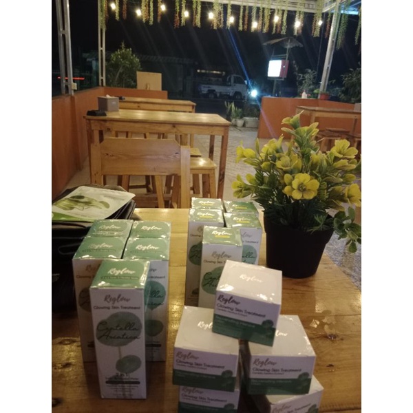 Reglow Skin Glowing treatment