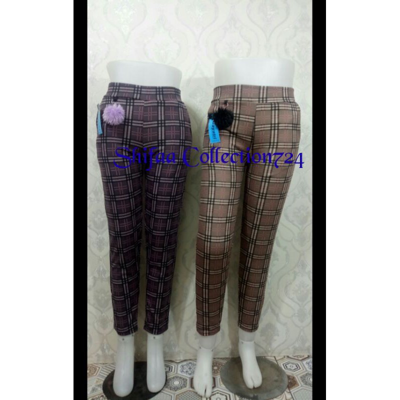 Celana Luna Panjang PomPom Motif Kotak (BB 50-60 Kg / All Size)