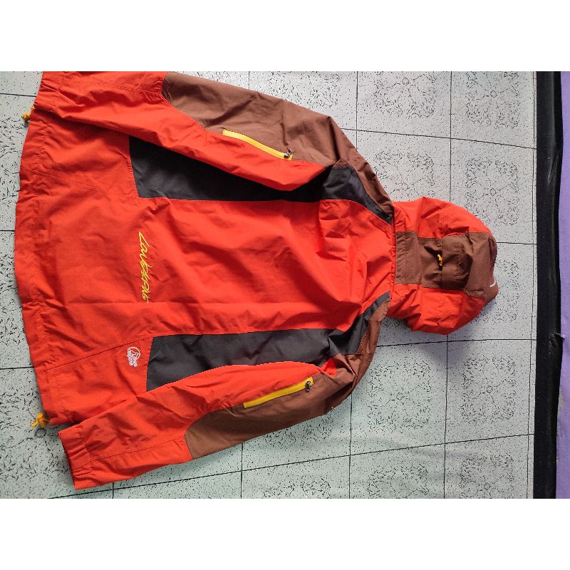 jaket gunung second LOWE ALPINE WOMEN SERIES