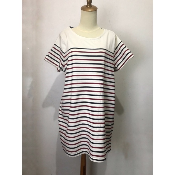 Kaos Panjang Salur Jumbo Wanita