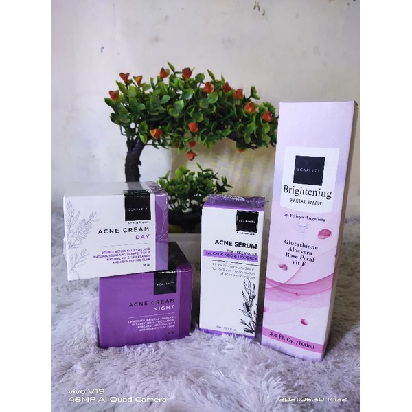 Scarlet Paket acne