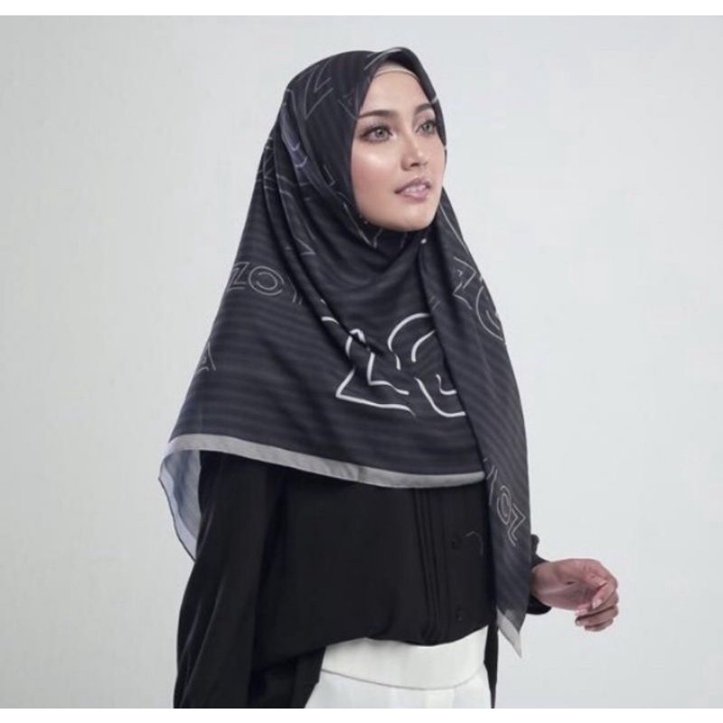 Zoya Amaica scarf hijab segi empat