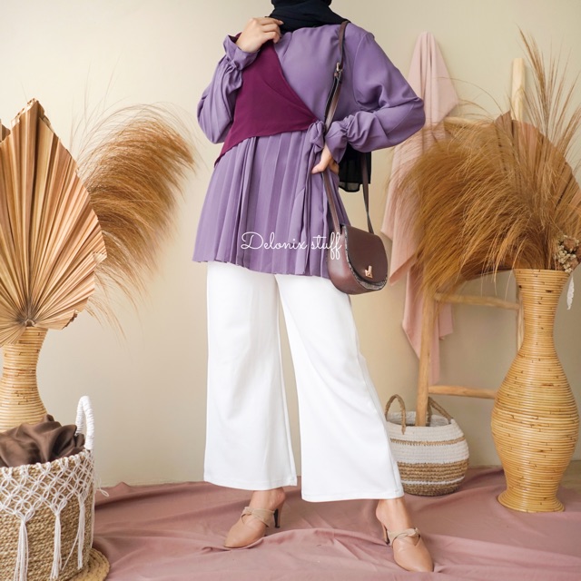 Syafa pleats top