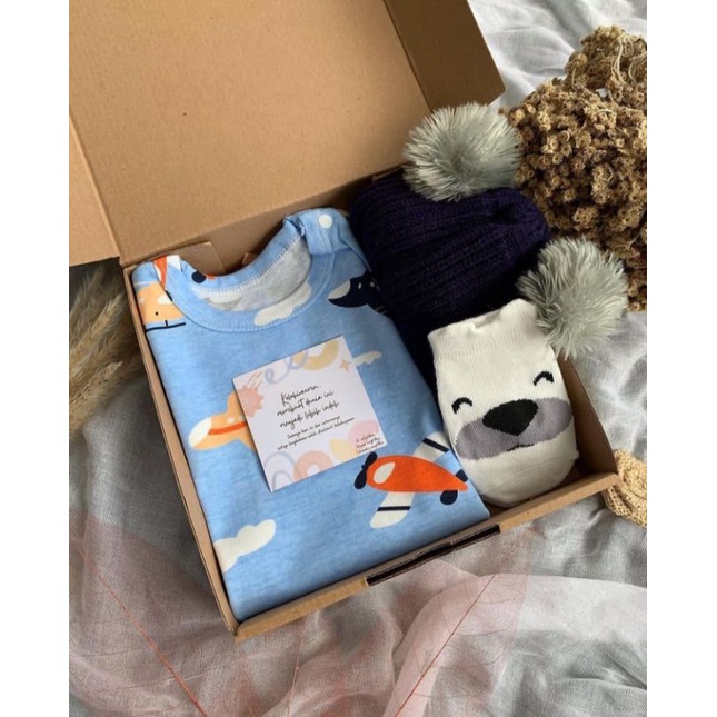 

gift box cocok untuk hadiah newborn