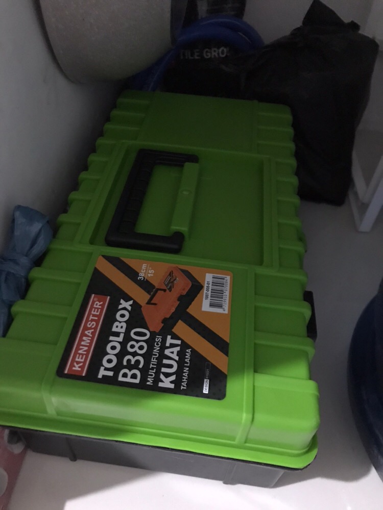 Kenmaster Toolbox B380 (37 × 19 X 13)