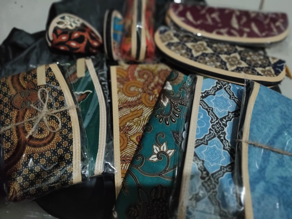 Dompet Batik 2 || Request Nama Pengantin