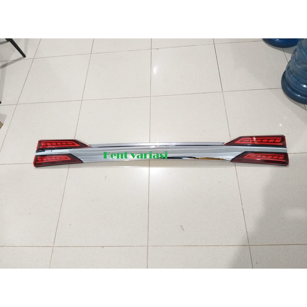 Paket Trunk Lid + Reflektor Model Ganti All New Avanza Xenia veloz2019