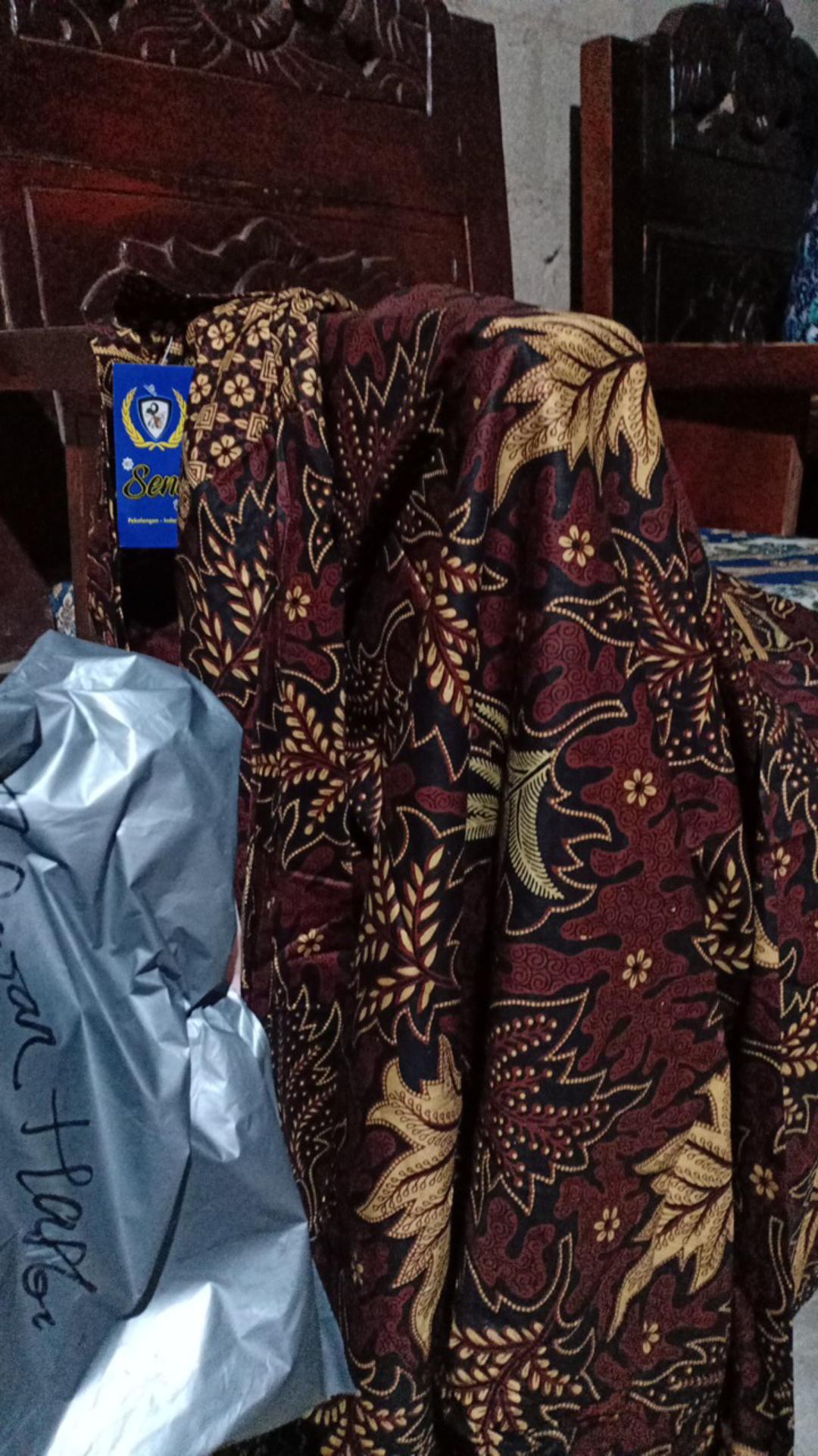 Batik Suffa - Kemeja Batik Pria Regular Premium Godhong Jati