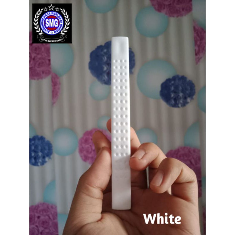 Handle Tarikan Lemari Gagang Laci Pegangan Pintu Lemari Warna White Size 13,5cm