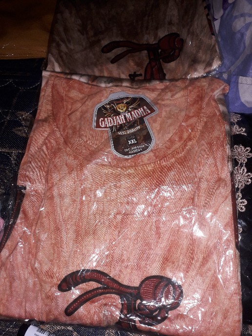 Kaos Batik / Kaos Jogja / Kaos Murah