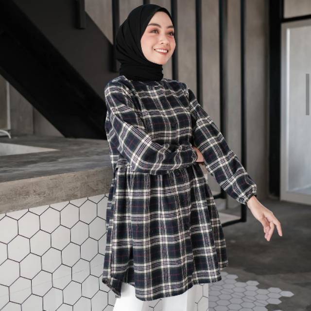 Adyra Flanel tunik "Elle" by outfix_new only size S