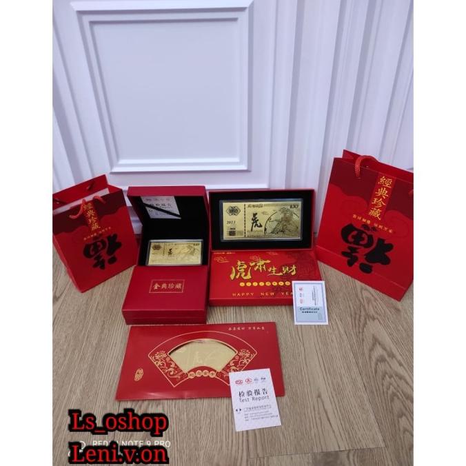 

Hadiah / Souvenir imlek / Kado Imlek Angpao Emas lembar + kotak + Bag