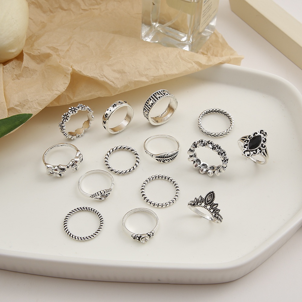 14pcs / Set Cincin Vintage Punk Desain Mahkota / Daun / Bintang / Bulan Hias Berlian Hitam Untuk Wanita