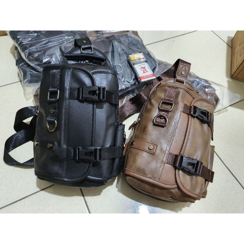 Tas selempang pria DQ967 / Sling bag