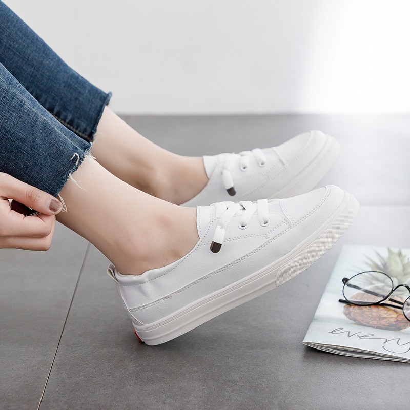 Sepatu Putih Wanita Import-slip On Fashion kasual