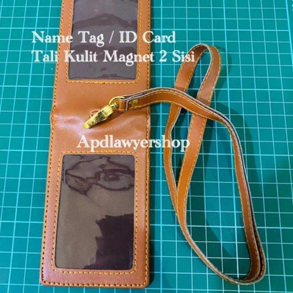 

New Name Tag Id Card Tempat Kartu Tali Kulit 2 Muka Coklat Magnet 言