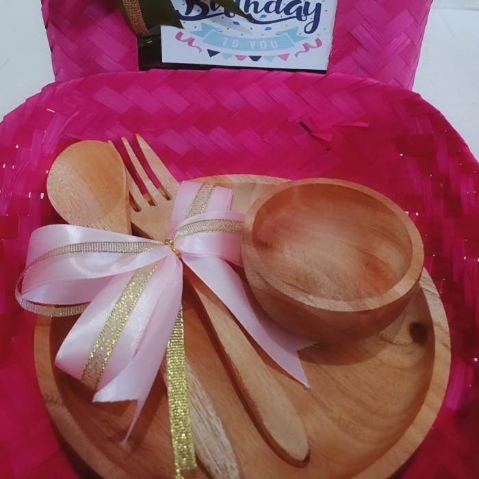 HAMPERS- SET HAMPERS PIRING MANGKOK SENDOK GARPU KAYU PREMIUM